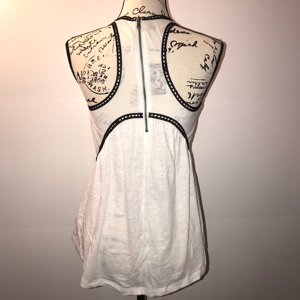 Express Racerback Tank Top with Zipper - Picture 3 of 5
